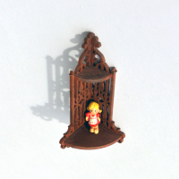 Victorian Corner Shelf